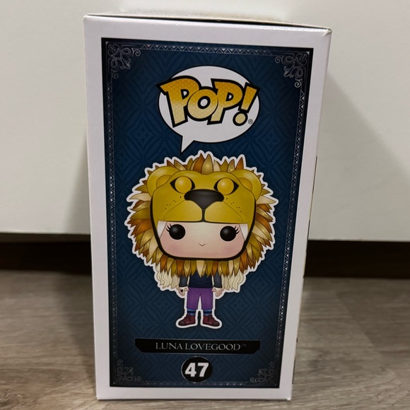 Funko Pop! Harry Potter Luna Lovegood Lion Hat #47 New in Box - Picture 4 of 6